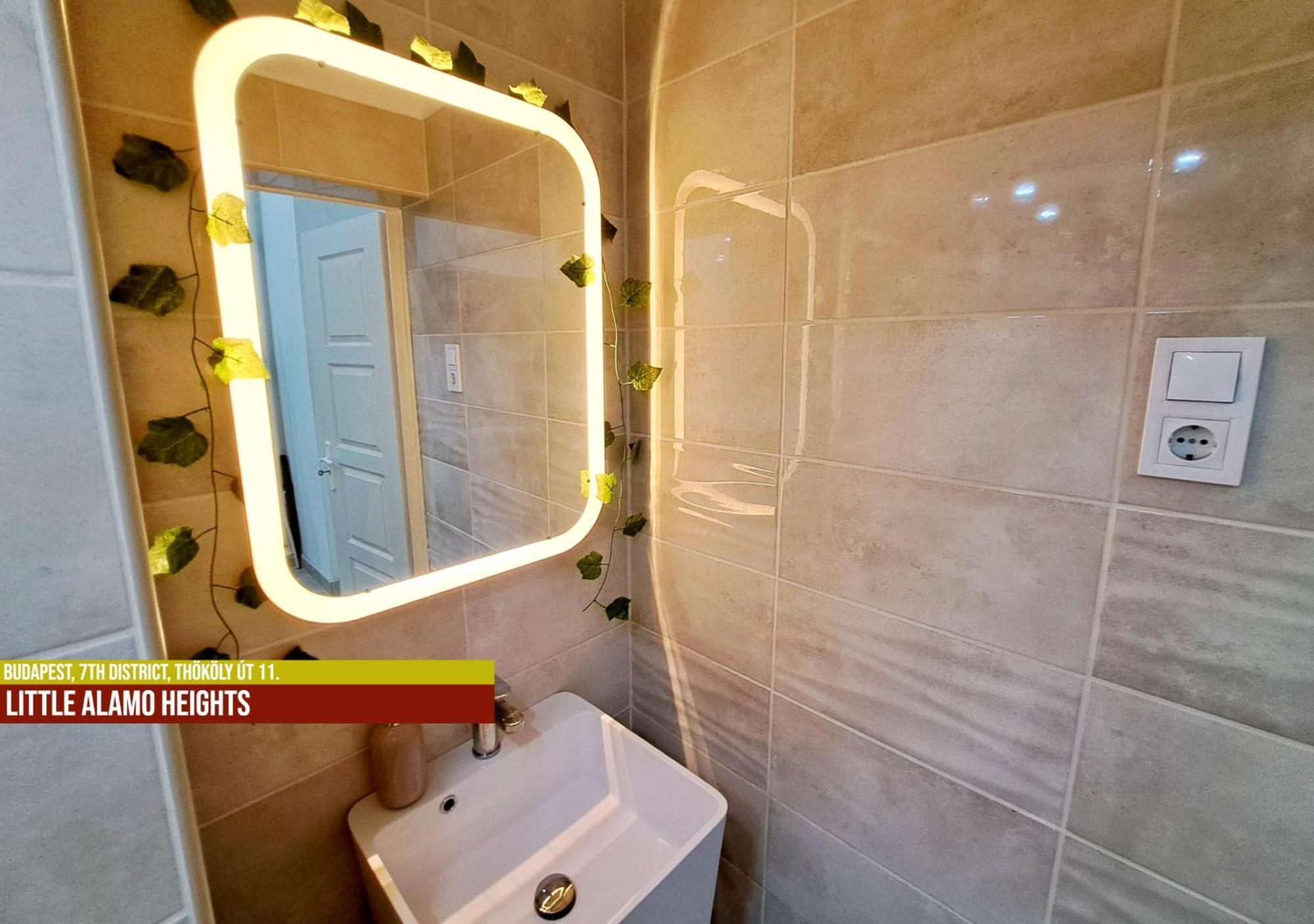 Little Americas Alamo Heights Apartment Budapeşte Dış mekan fotoğraf